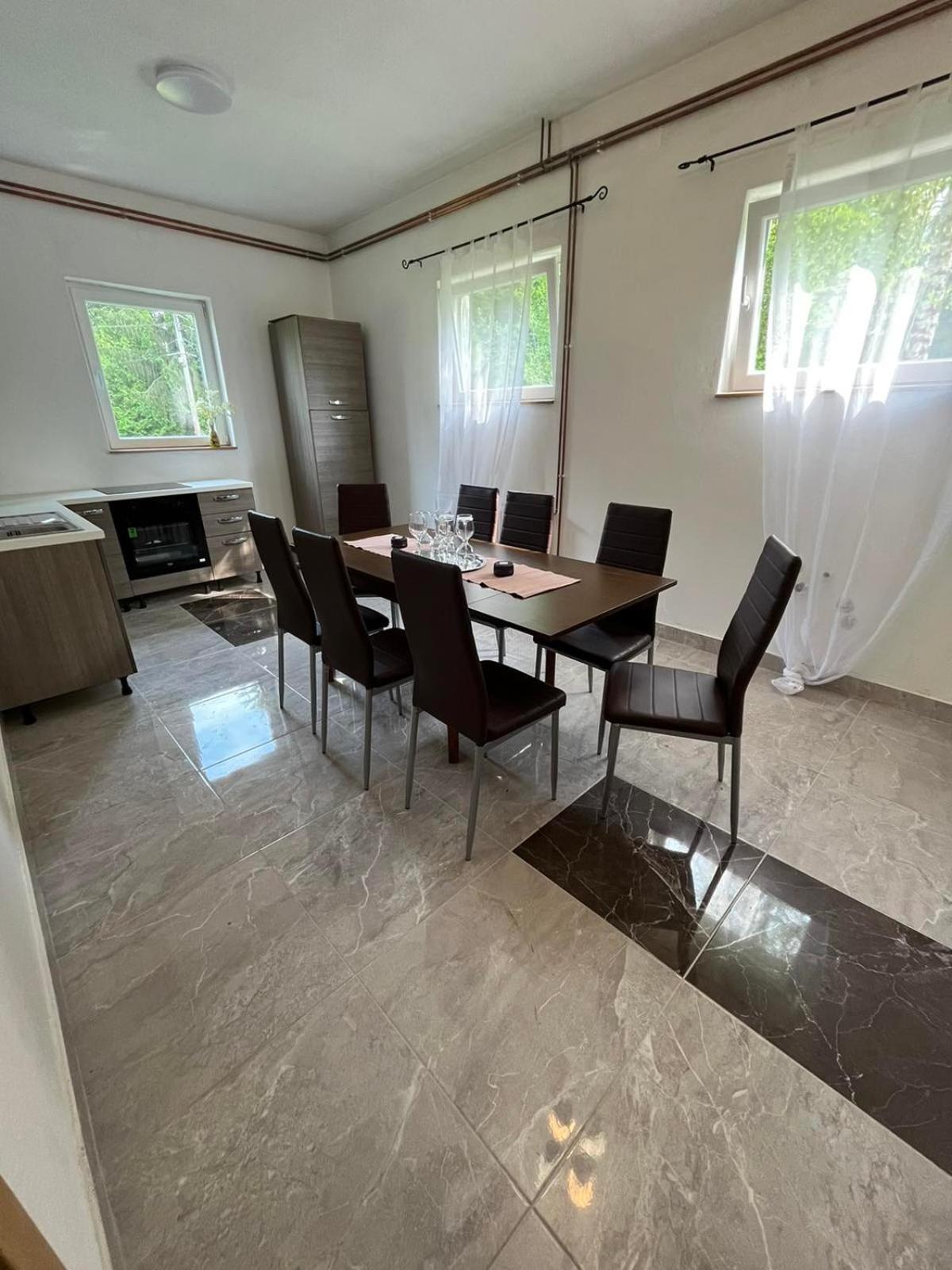 Rooms Ljubenko Karlovac Esterno foto